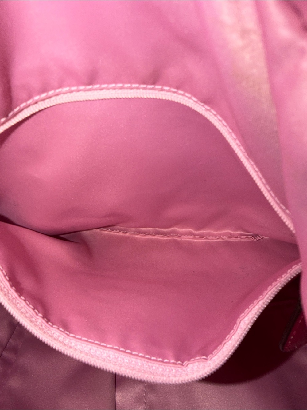 Coach Fuchsia Leather Shoulder Bag with Silver hardware - Picture 10 of 16